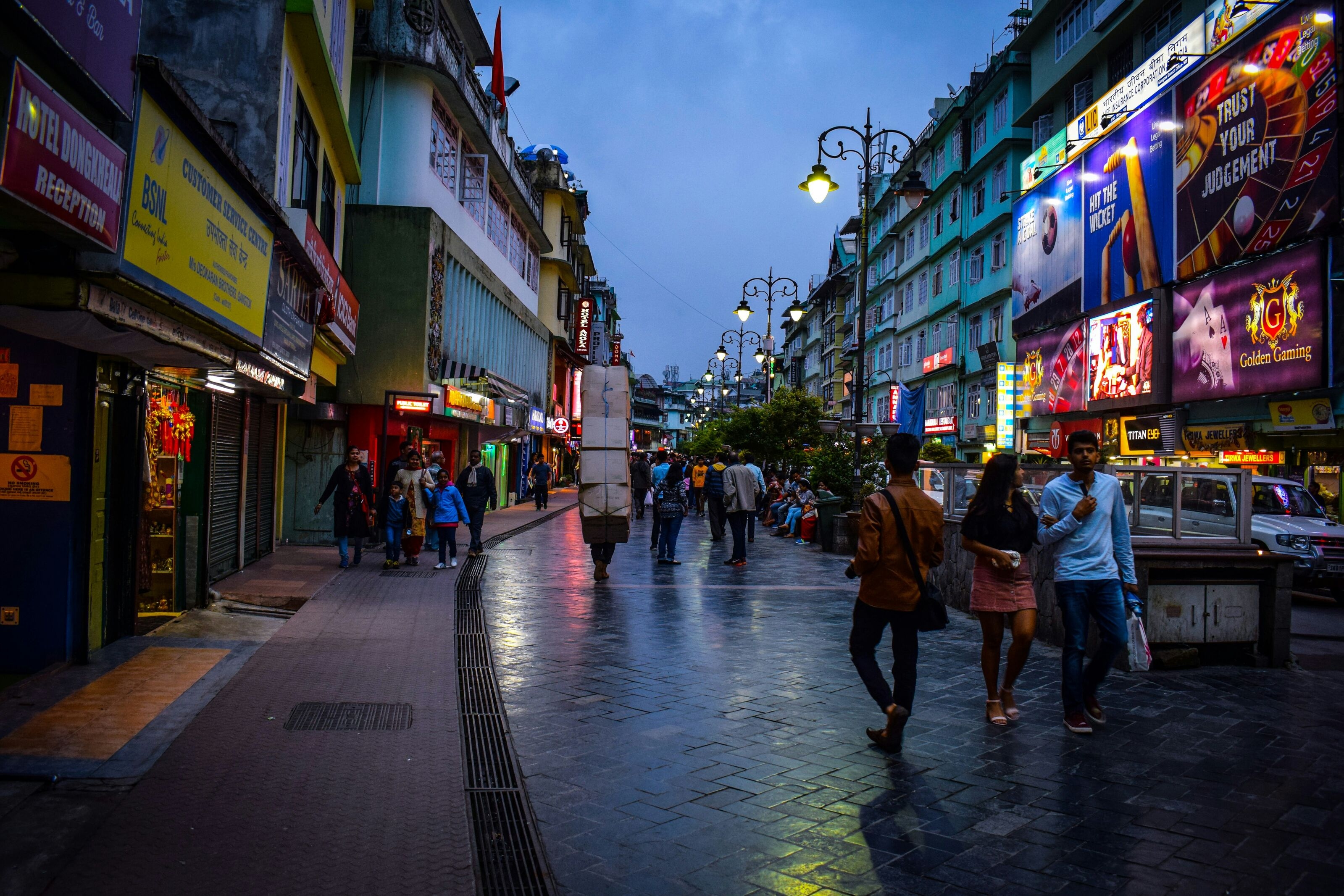 poojan thanekar x4aPVzeGqQQ unsplash_optimized_2000